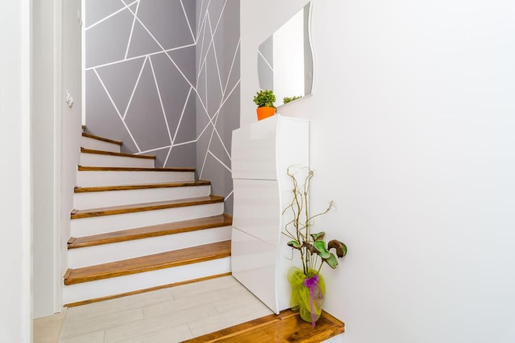 Sea View Apartment 10 Minutes Walk From Old City Дубровник Екстериор снимка