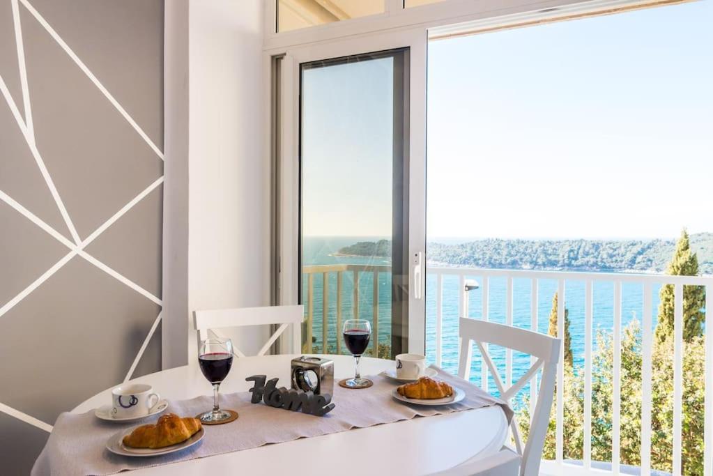 Sea View Apartment 10 Minutes Walk From Old City Дубровник Екстериор снимка